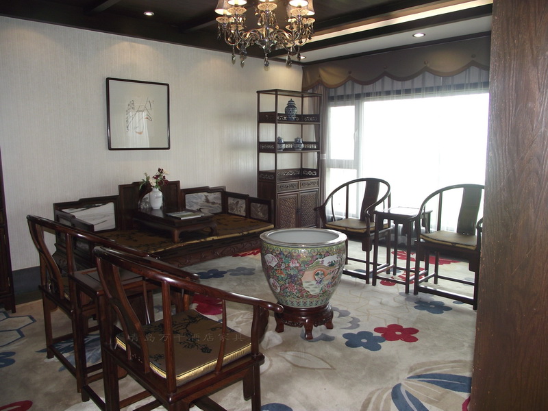  石老人高爾夫球場(chǎng)旁 知味齋會(huì)所