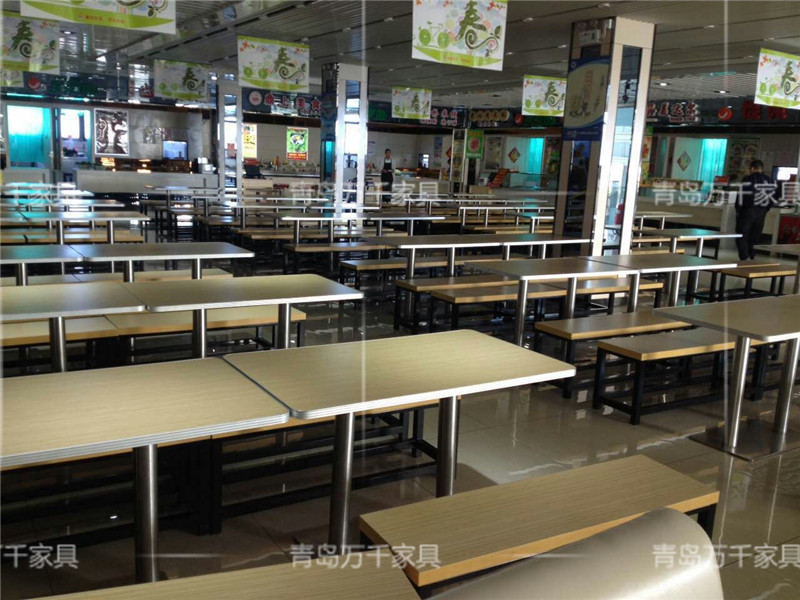  美美地 美食廣場(chǎng) 黃島中澤國(guó)貨店