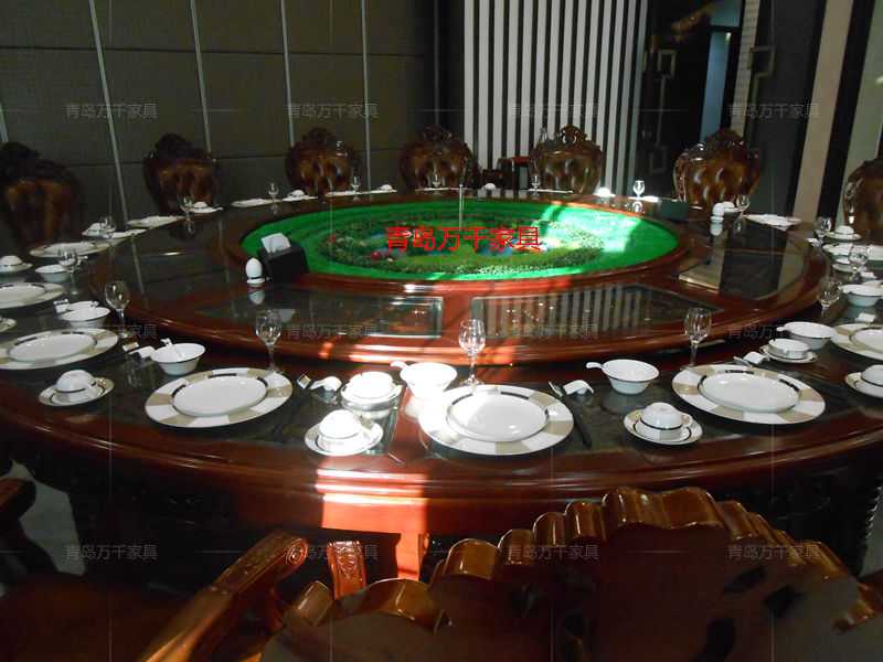  雍華庭大酒店 火鍋餐桌椅 城陽(yáng)店