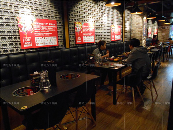  客瑞吉芝士排骨 李村萬達店火燒石餐桌