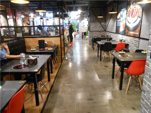  客瑞吉芝士排骨 李村萬達店火燒石餐桌