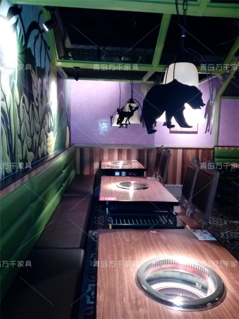  南昌季季紅 無(wú)煙火鍋