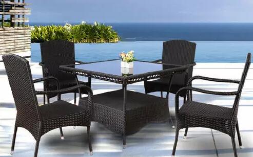 青島戶外酒店桌椅-田園風(fēng)藤椅